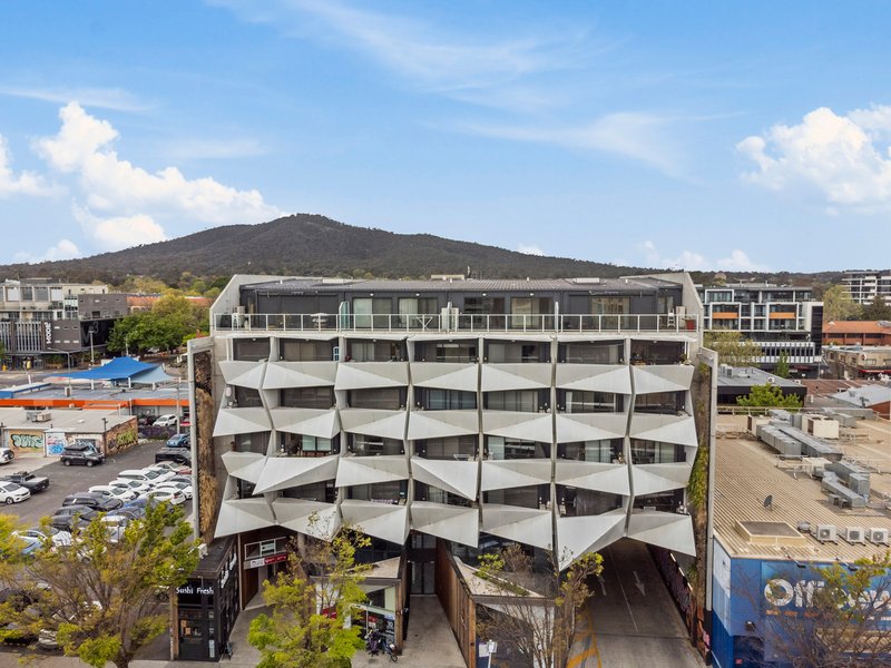 Photo - 509/32 Mort Street, Braddon ACT 2612 - Image 2