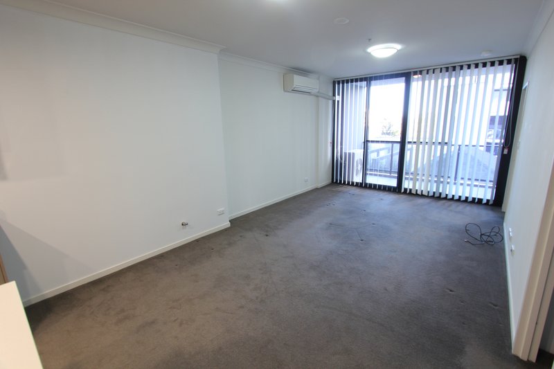 Photo - 509/420 Macquarie Street, Liverpool NSW 2170 - Image 7