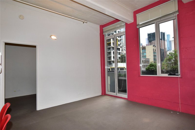 Photo - 509/639 Little Bourke Street, Melbourne VIC 3000 - Image 2