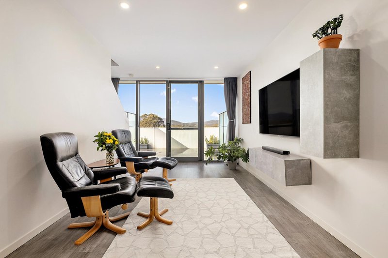 Photo - 509/8 Cape Street, Dickson ACT 2602 - Image 3