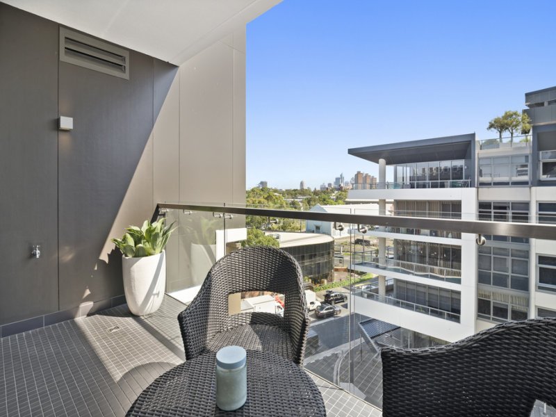 Photo - 509/9 Archibald Avenue, Waterloo NSW 2017 - Image 4