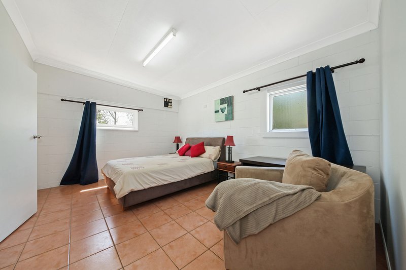 Photo - 50a Brisbane Street, Redbank QLD 4301 - Image 6