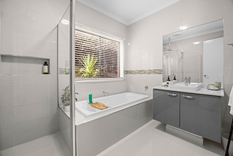 Photo - 50A Volitans Avenue, Mount Eliza VIC 3930 - Image 8