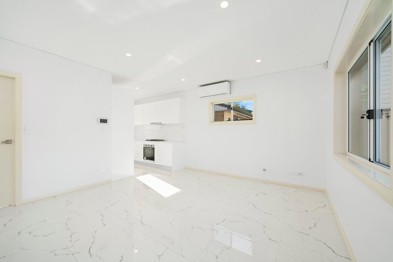 Photo - 50a Wetherill Street North, Silverwater NSW 2128 - Image 2
