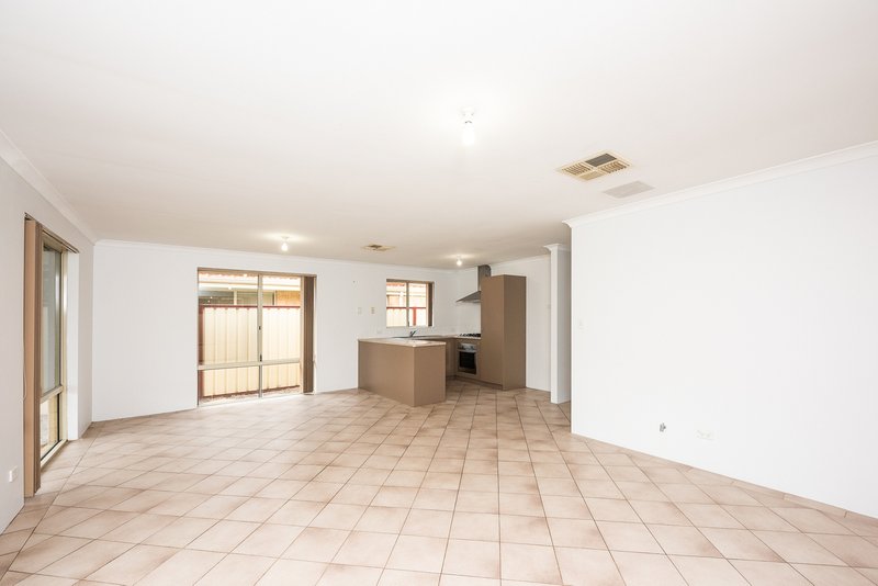 Photo - 50B Edney Road, High Wycombe WA 6057 - Image 9