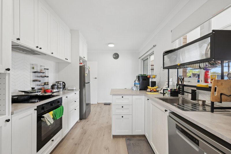 Photo - 50B Spring Road, Thornlie WA 6108 - Image 7