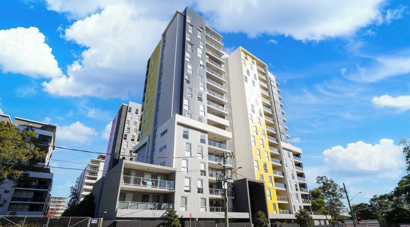 Photo - 5/1-3 Bigge Street, Liverpool NSW 2170 - Image 1