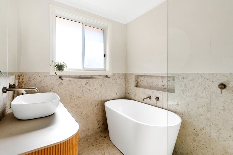 Photo - 5/1-5 Mary Street, Shellharbour NSW 2529 - Image 6