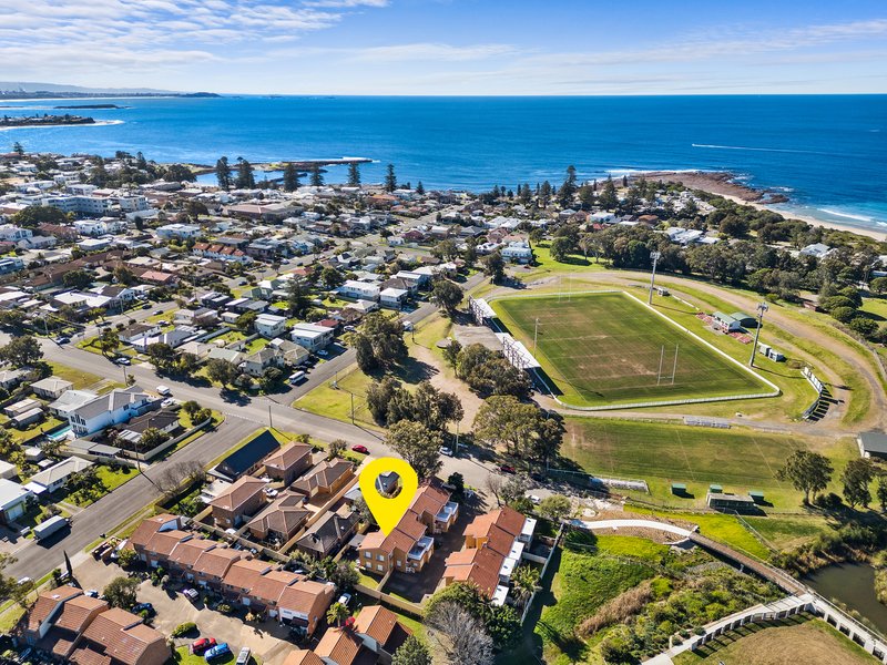 Photo - 5/1-5 Mary Street, Shellharbour NSW 2529 - Image 11