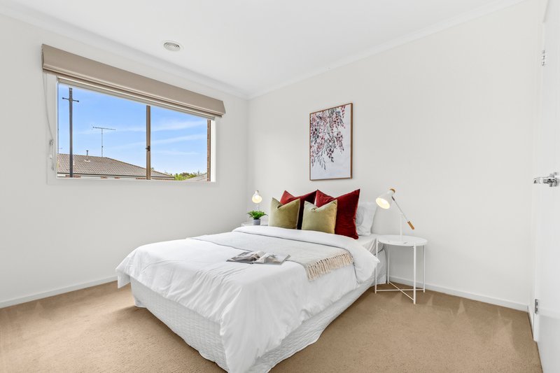 Photo - 51-53 Nankeen Avenue, Lara VIC 3212 - Image 7