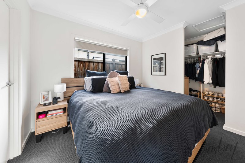 Photo - 51 Albion Crescent, Mickleham VIC 3064 - Image 6