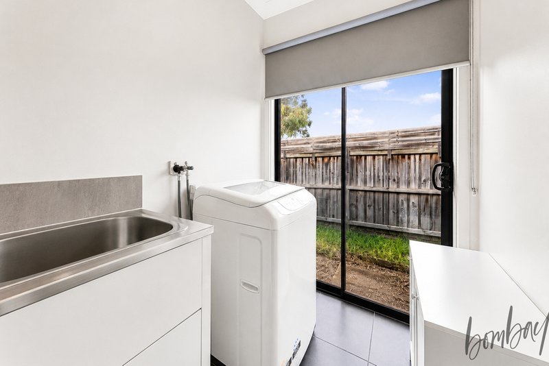 Photo - 51 Albion Crescent, Mickleham VIC 3064 - Image 11