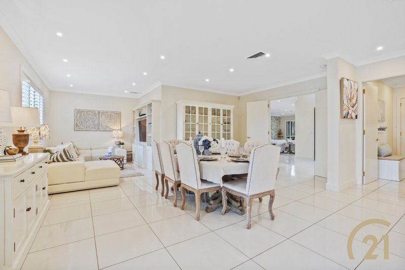 Photo - 51 Allambee Crescent, Beverly Hills NSW 2209 - Image 3