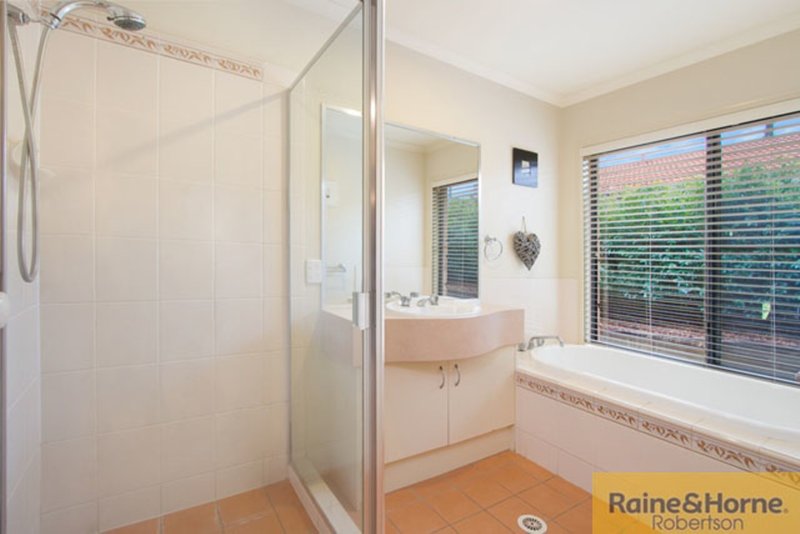 Photo - 51 Altoft Street, Kuraby QLD 4112 - Image 9