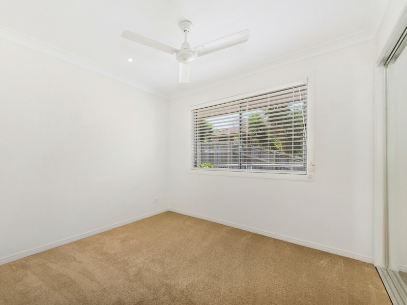 Photo - 51 Antonson Crescent, Mudgeeraba QLD 4213 - Image 12