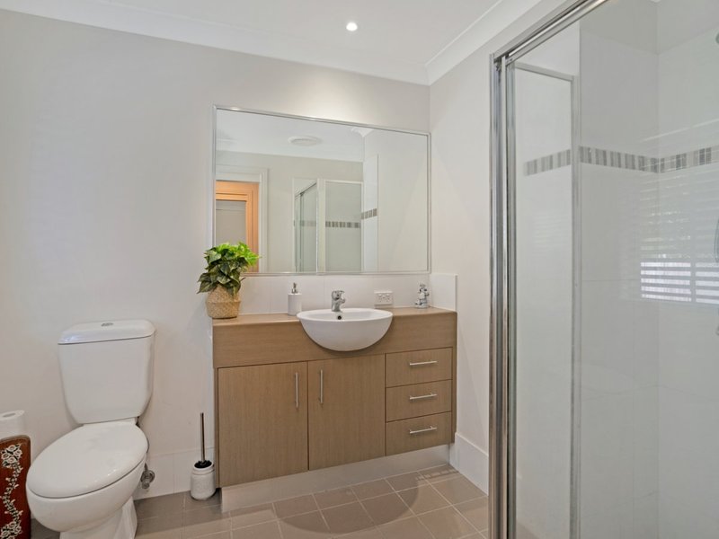 Photo - 51 Antonson Crescent, Mudgeeraba QLD 4213 - Image 11