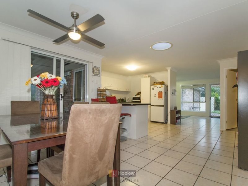 Photo - 51 Argule Street, Hillcrest QLD 4118 - Image 6