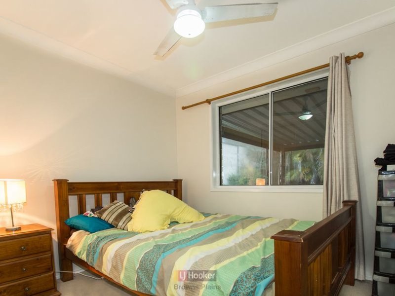 Photo - 51 Argule Street, Hillcrest QLD 4118 - Image 14