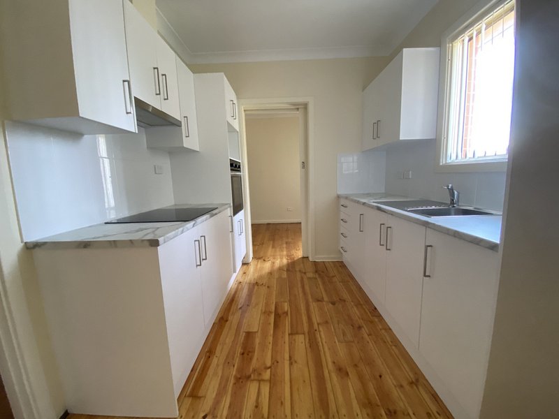 Photo - 51 Ashton Road, Davoren Park SA 5113 - Image 4