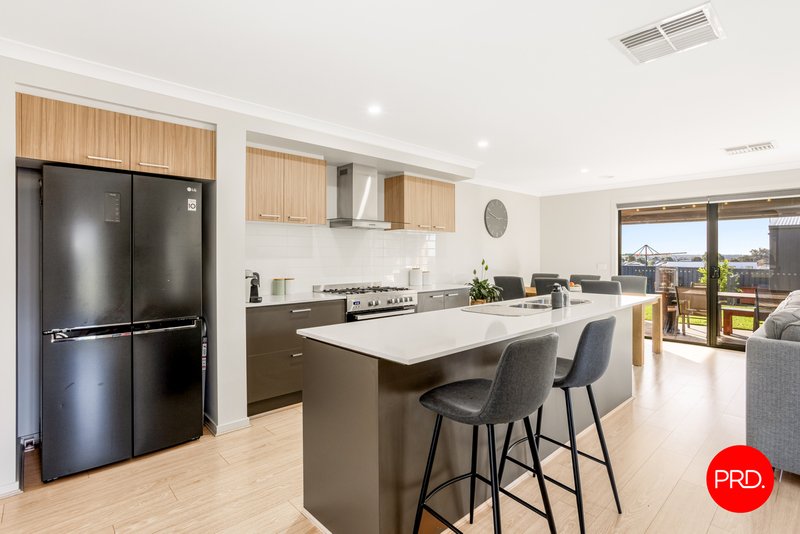 Photo - 51 Aspiring Drive, Huntly VIC 3551 - Image 10