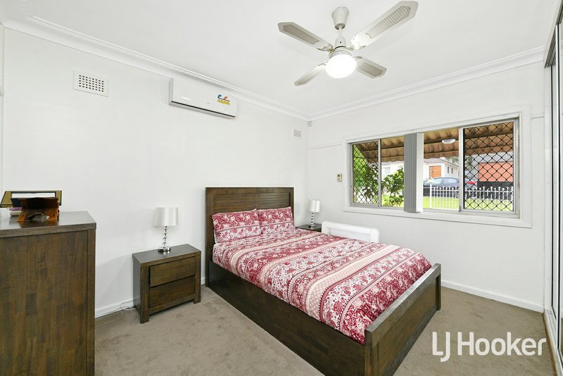 Photo - 51 Australia Street, Bass Hill NSW 2197 - Image 6