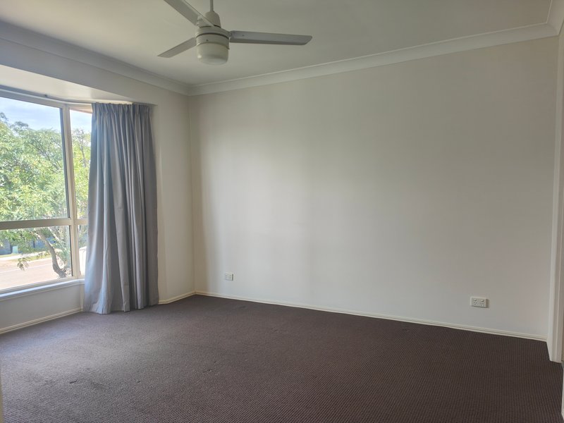 Photo - 51 Ballybunion Drive, Parkwood QLD 4214 - Image 12
