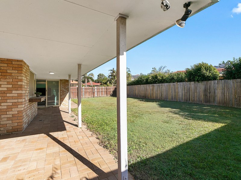 Photo - 51 Banika Street, Mansfield QLD 4122 - Image 15