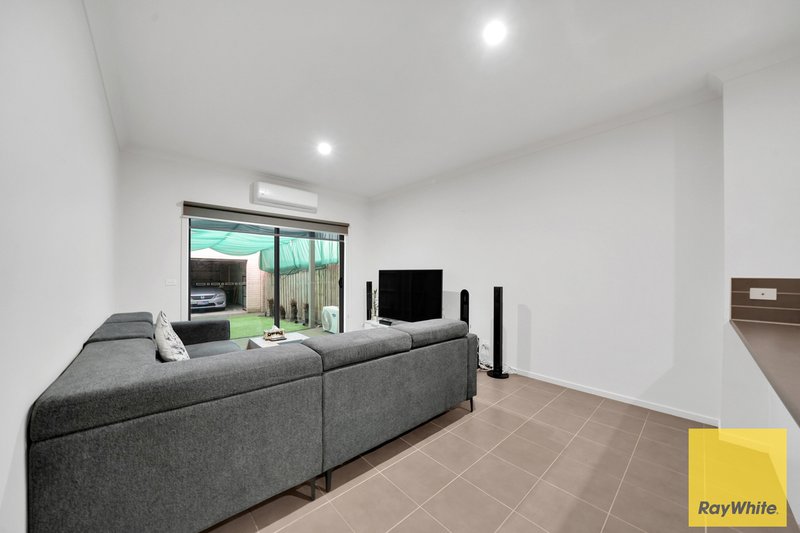 Photo - 51 Barron Street, Tarneit VIC 3029 - Image 6