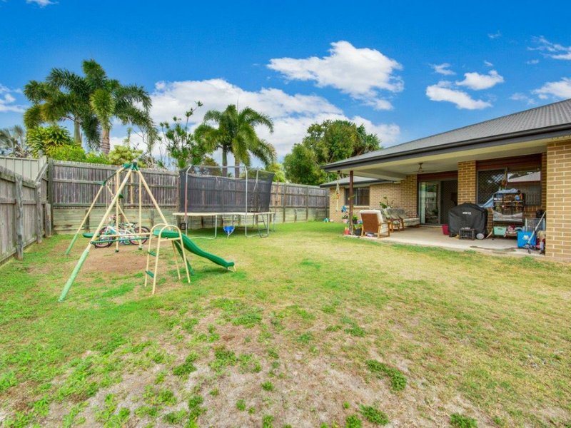 Photo - 51 Bauhinia Street, Boyne Island QLD 4680 - Image 14