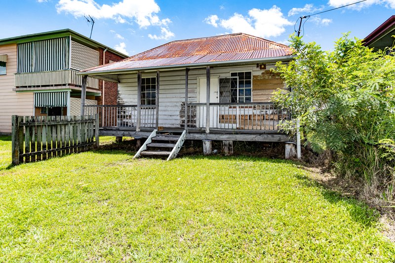 Photo - 51 Bazaar Street, Maryborough QLD 4650 - Image 14