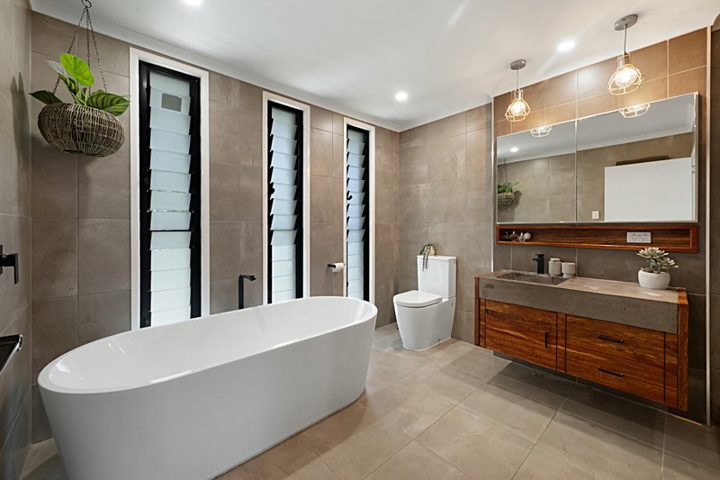 Photo - 51 Bedford Road, Andergrove QLD 4740 - Image 10