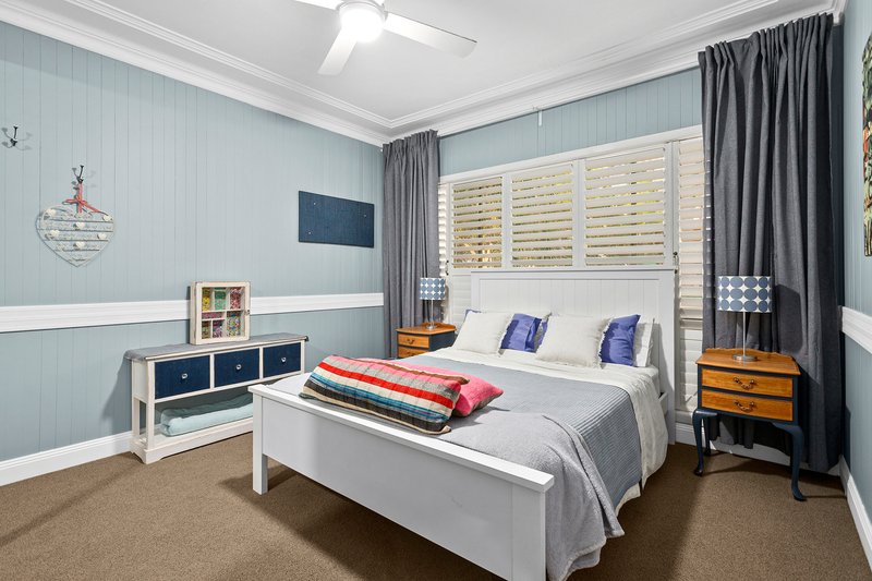 Photo - 51 Belmore Road, Peakhurst NSW 2210 - Image 11