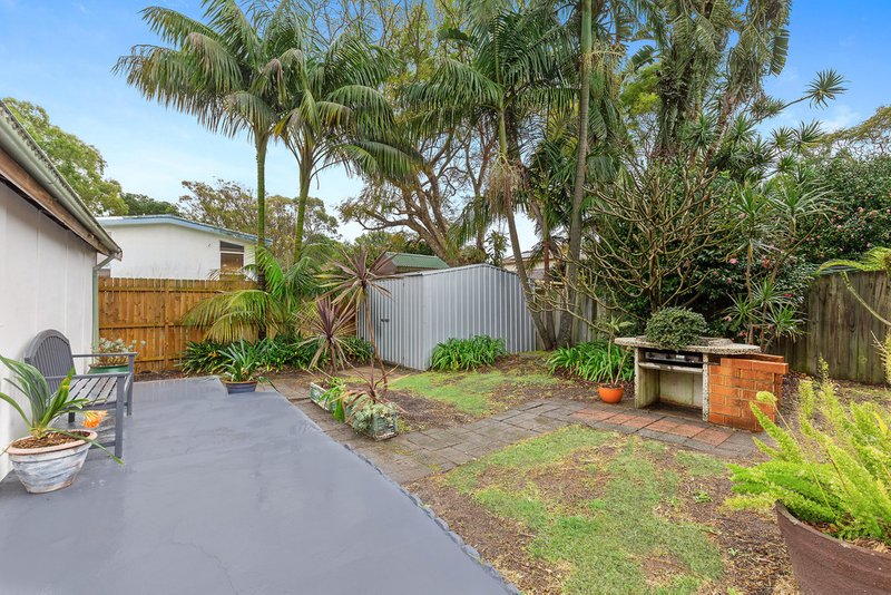 Photo - 51 Bennett Street, Curl Curl NSW 2096 - Image 7