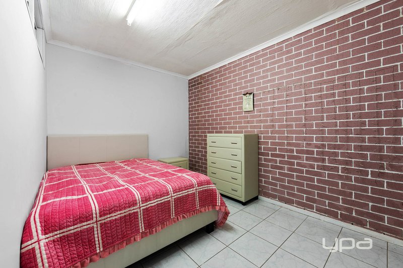 Photo - 51 Berkshire Road, Sunshine North VIC 3020 - Image 6