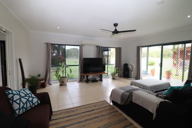 Photo - 51 Bottlebrush Street, Forrest Beach QLD 4850 - Image 10