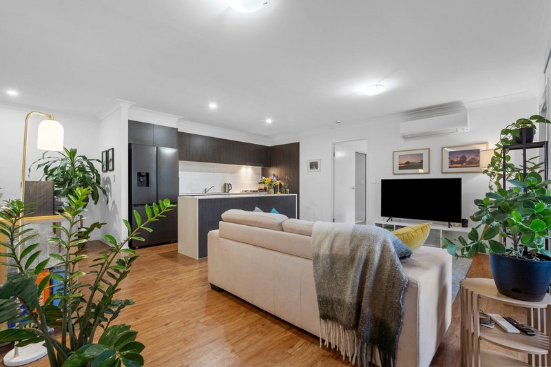 Photo - 5/1 Bowen Street, Mango Hill QLD 4509 - Image 11