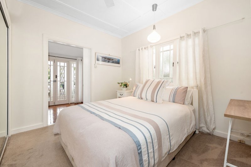 Photo - 51 Brae Street, Coorparoo QLD 4151 - Image 12