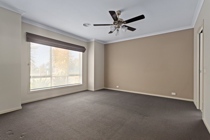 Photo - 51 Breadalbane Avenue, Mernda VIC 3754 - Image 7