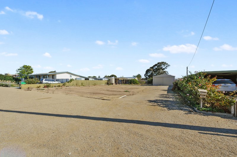 Photo - 51 Bridge Road, Ardrossan SA 5571 - Image 2