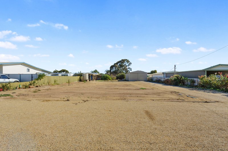 Photo - 51 Bridge Road, Ardrossan SA 5571 - Image 3