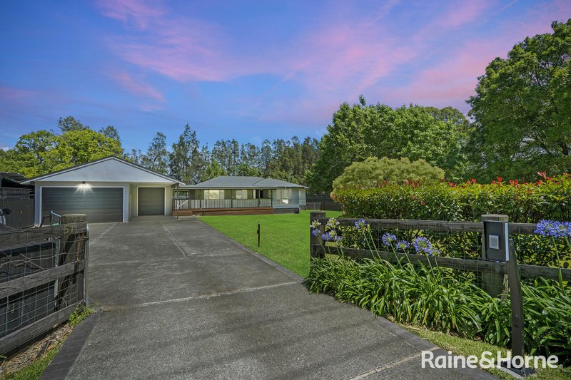 51 Burton Road, Eleebana NSW 2282