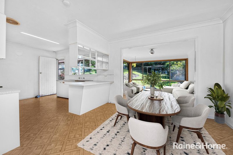 Photo - 51 Buttaba Avenue, Belmont North NSW 2280 - Image 3