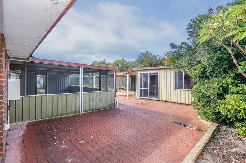 Photo - 51 Calluna Way, Forrestfield WA 6058 - Image 13