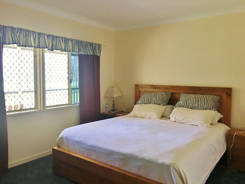 Photo - 51 Camp Creek Road, Nanango QLD 4615 - Image 4