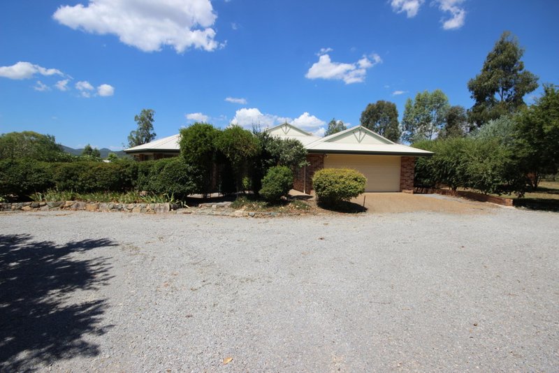 51 Catherine Way, Tamworth NSW 2340