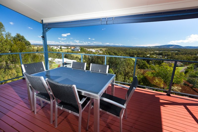 Photo - 51 Coastal View Drive, Tallwoods Village NSW 2430 - Image 2