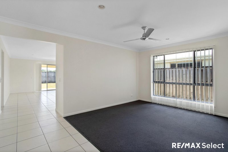 Photo - 51 Coogee Terrace, Blacks Beach QLD 4740 - Image 4