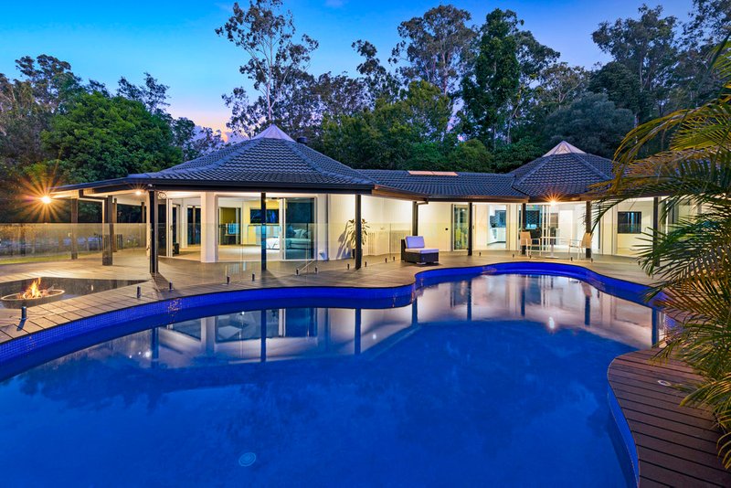 Photo - 51 Coorabin Court, Tallebudgera QLD 4228 - Image 2