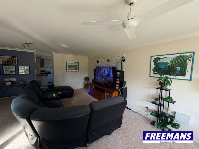 Photo - 51 Cowie Drive, Kingaroy QLD 4610 - Image 5