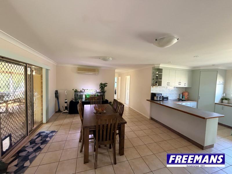 Photo - 51 Cowie Drive, Kingaroy QLD 4610 - Image 7